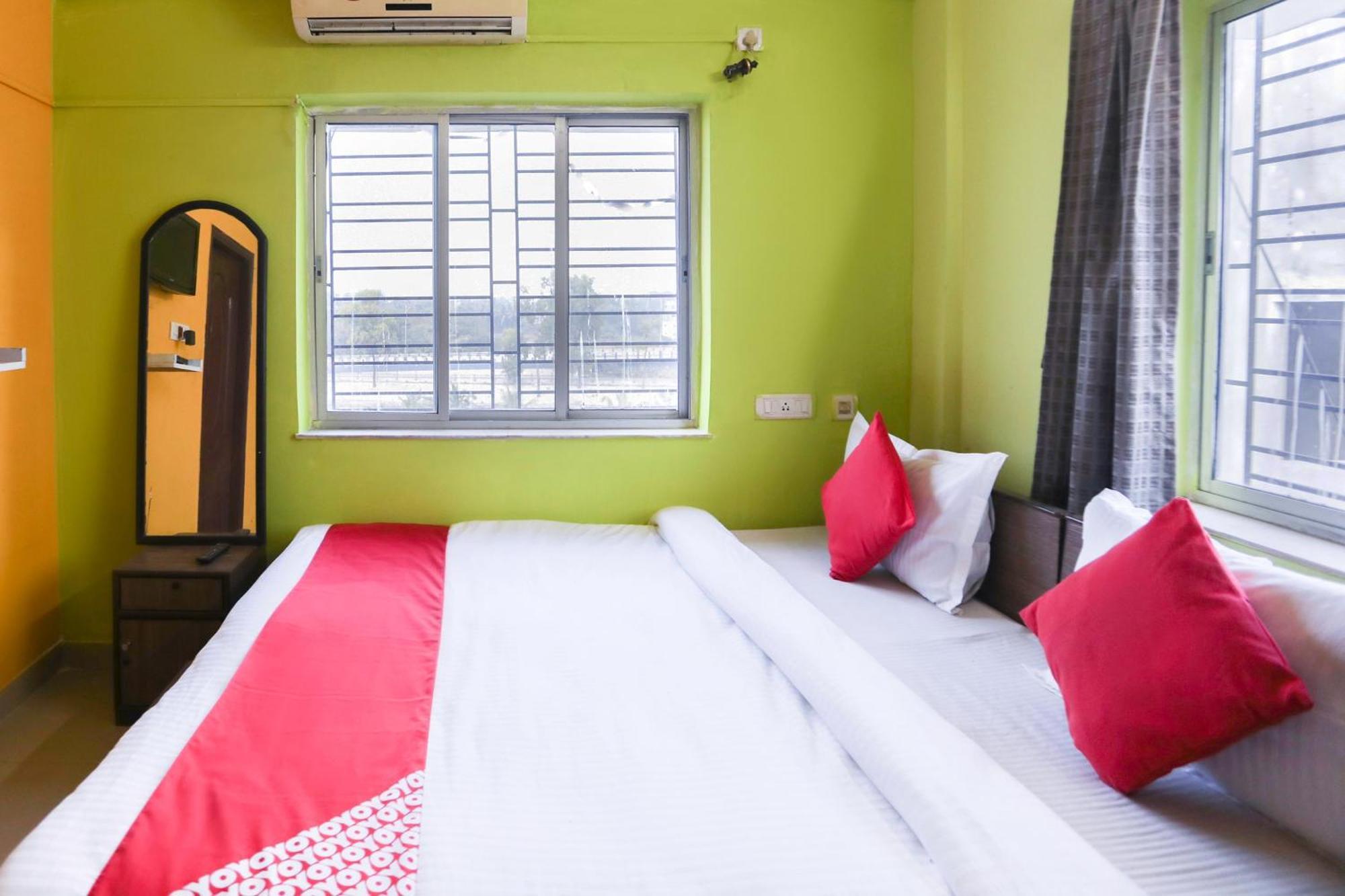 Hotel O City Palace كولكاتا المظهر الخارجي الصورة